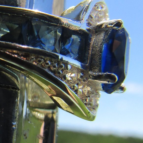 size 6 1/2 blue sapphire ring - Picture 2 of 4